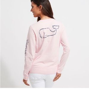 Vineyard Vines Light Pink Long
Sleeve Whale Tail T-shirt size XS